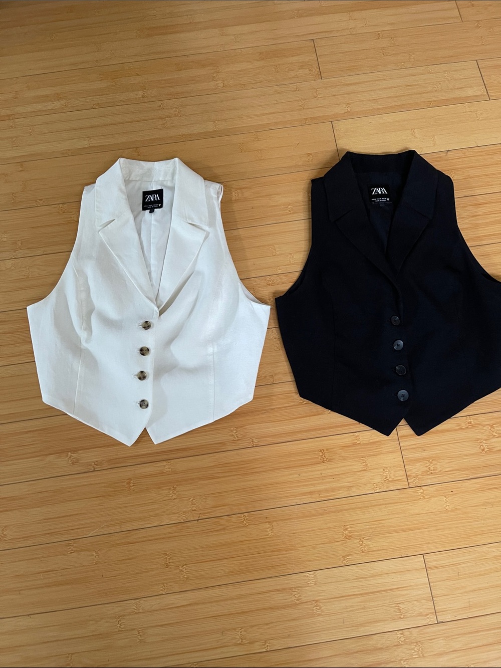 Women Bundle Zara Double Tailored Button Up Vest Set — White & Black Size S & M
